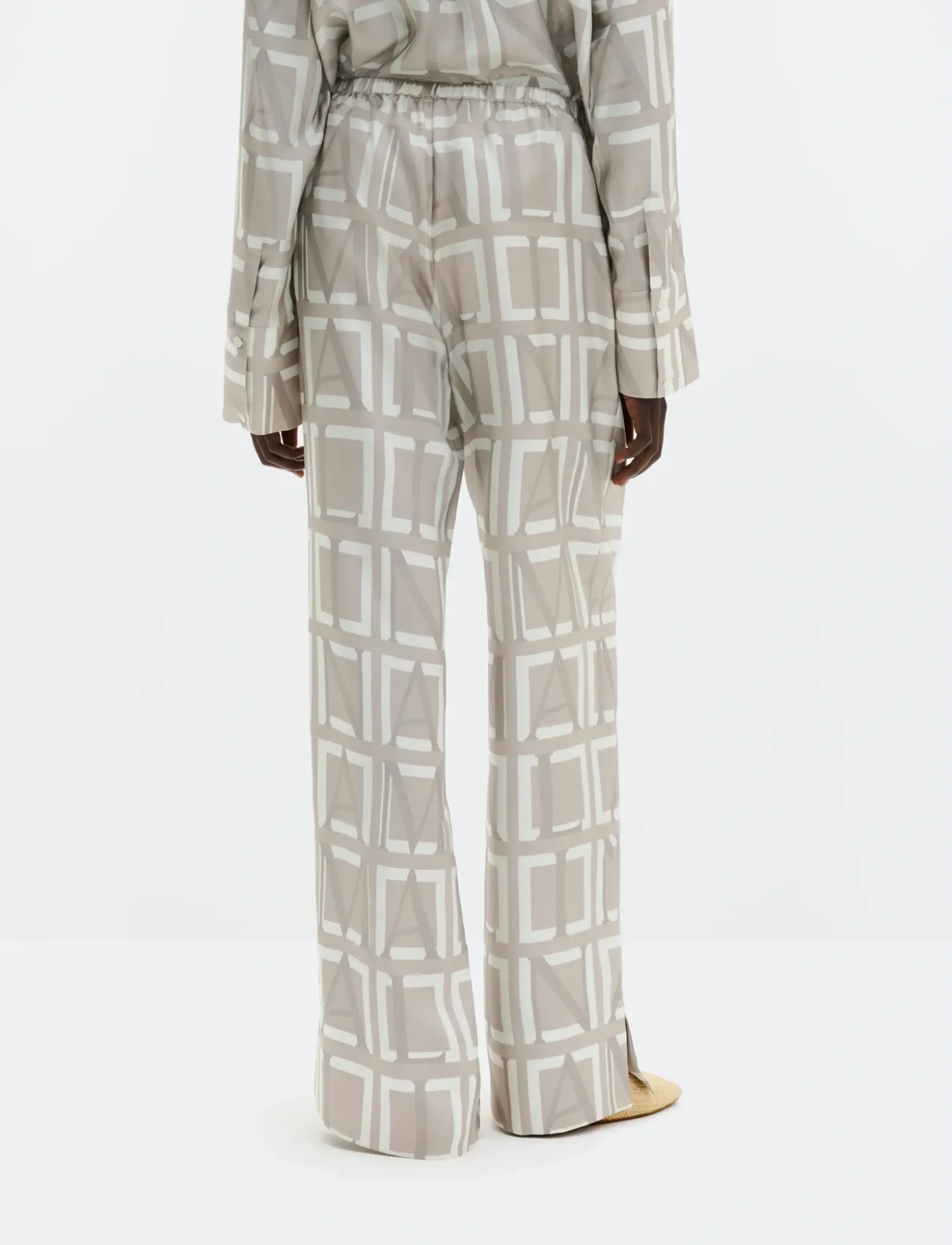 Malina - Olga Drawstring Silk Pants - hose mit geradem bein - monogram taupe - 2