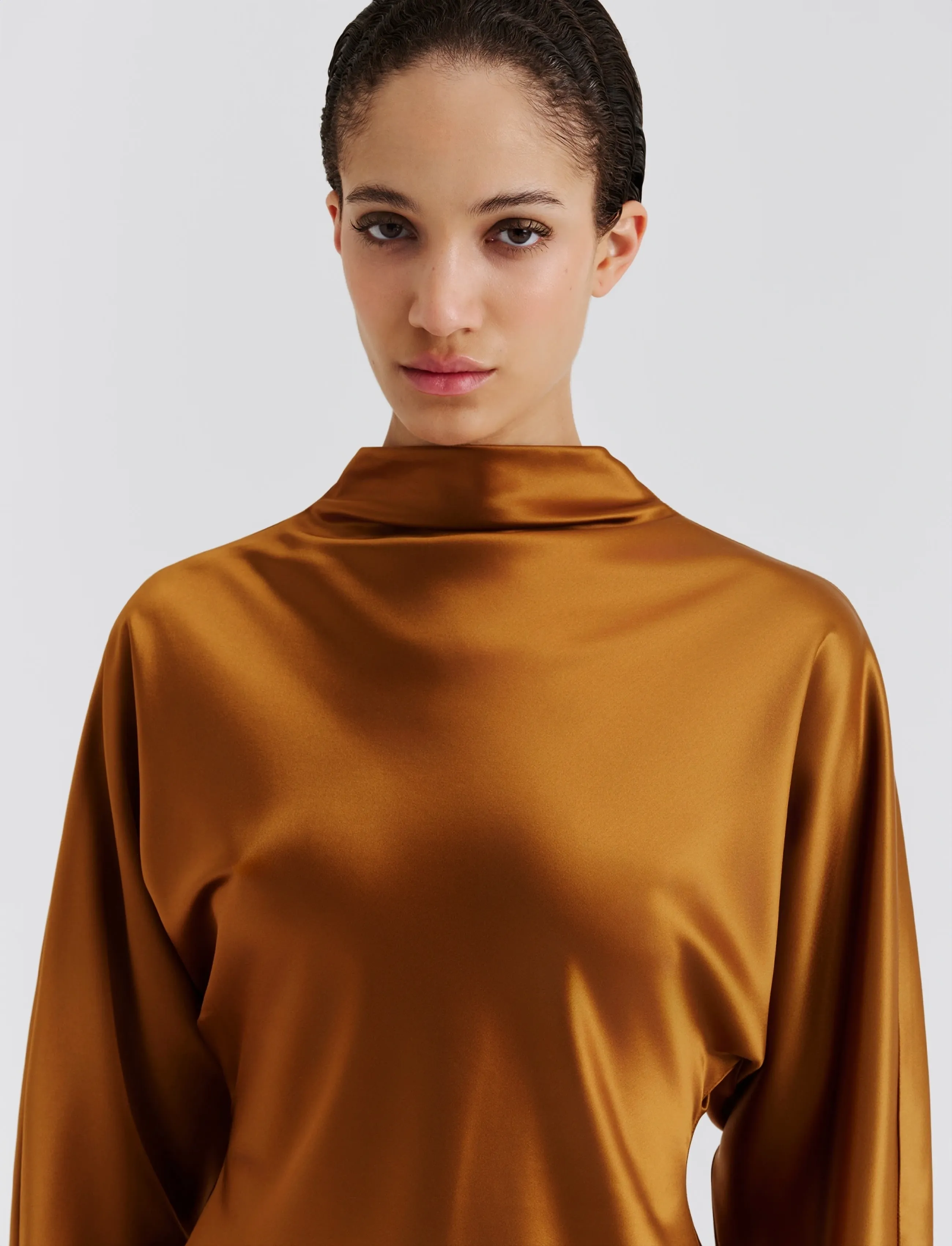 Malina - Zora Barrel Sleeve Satin Blouse - langærmede bluser - amber - 5