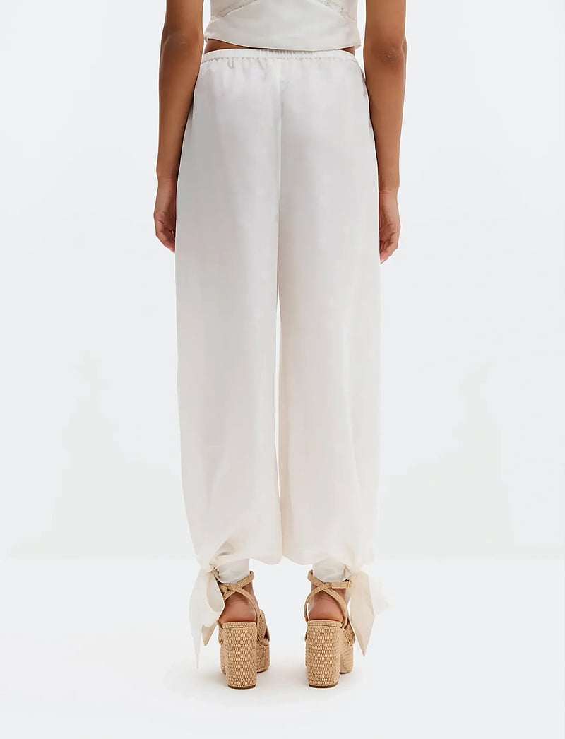 Malina - Lizette Balloon Pants - konfirmation - vanilla - 2