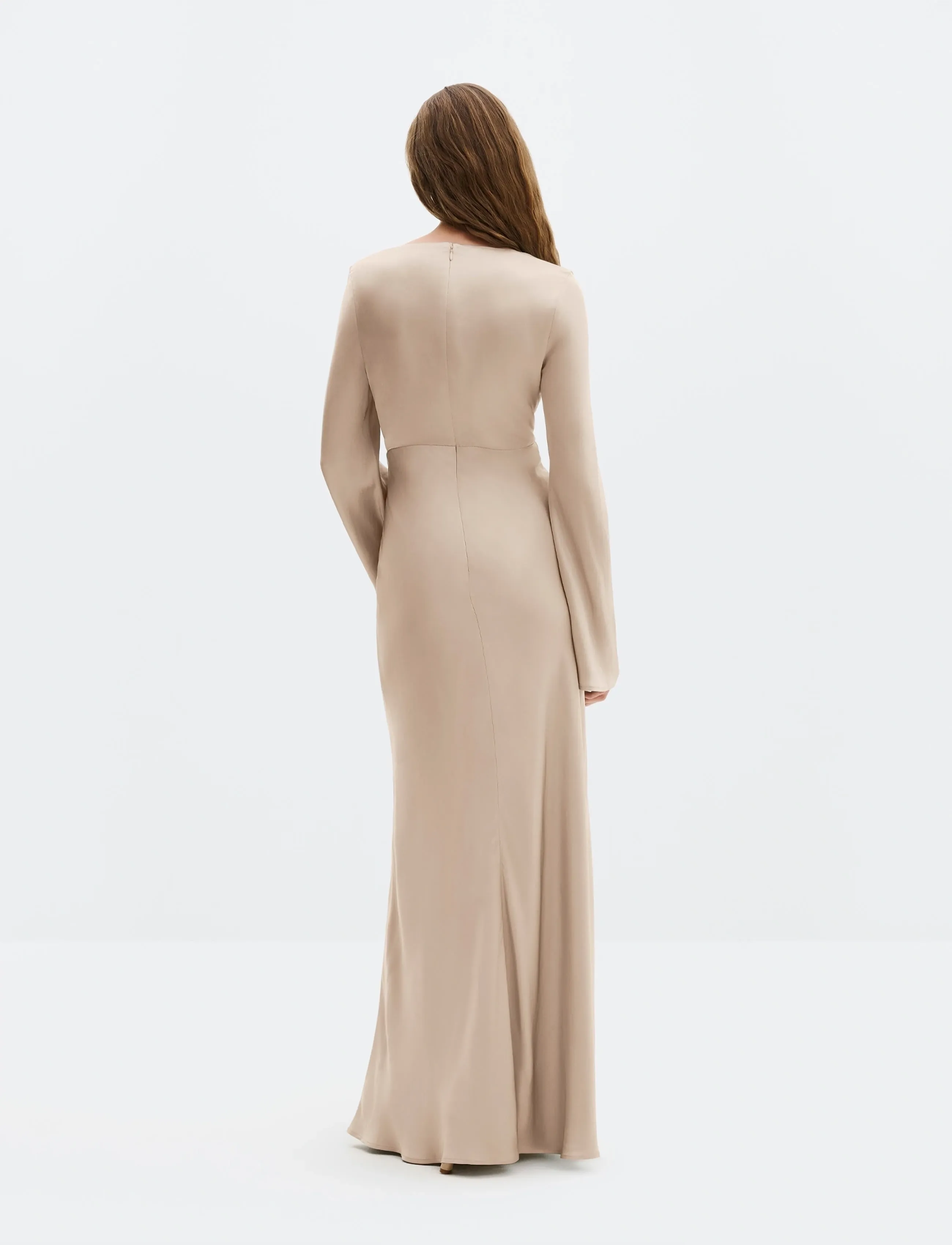 Malina - Carolina Flared Sleeve Satin Maxi Dress - avondjurken - champagne - 3