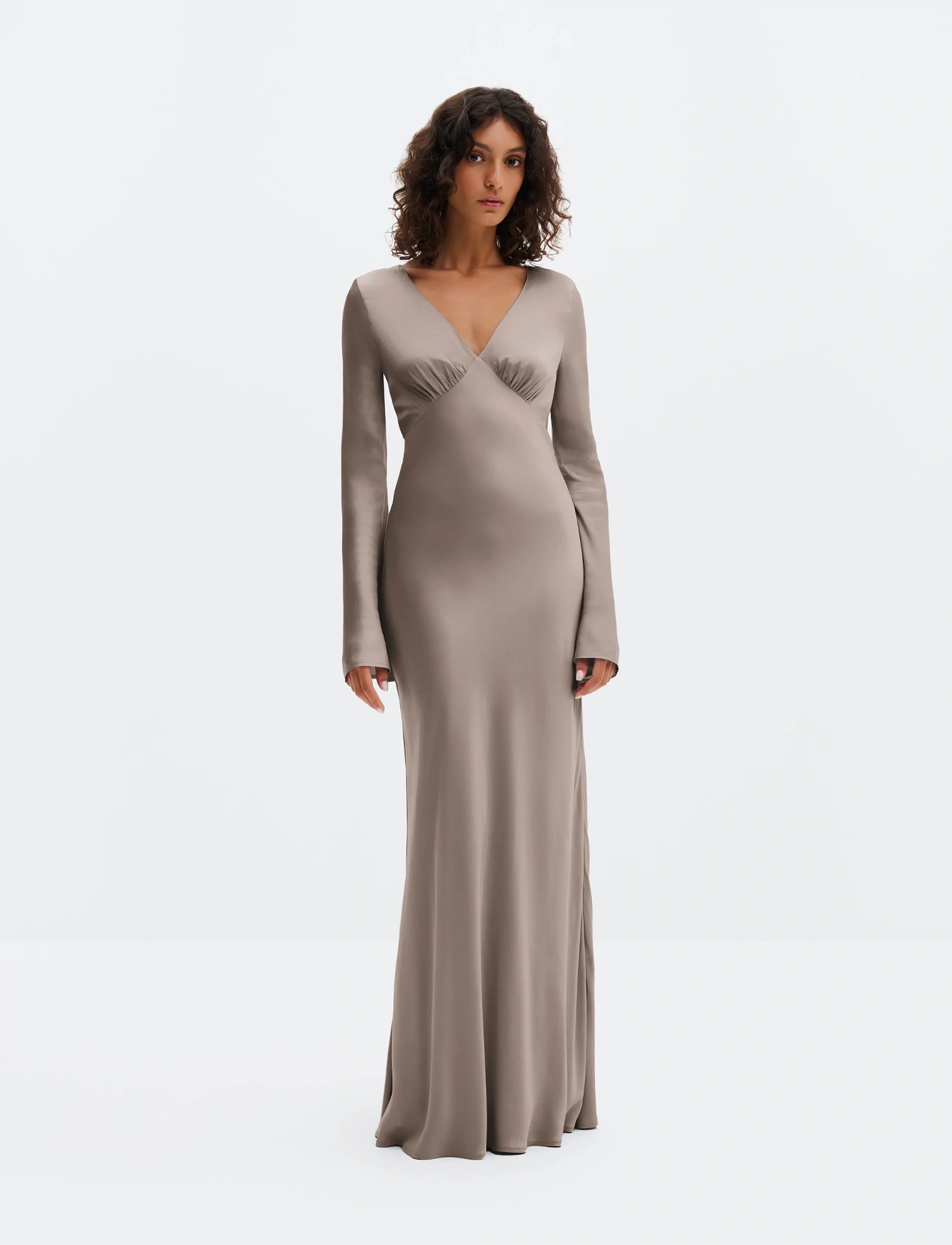 Malina Carolina Flared Sleeve Satin Maxi Dress - Festkläder - GRAPHITE / grey