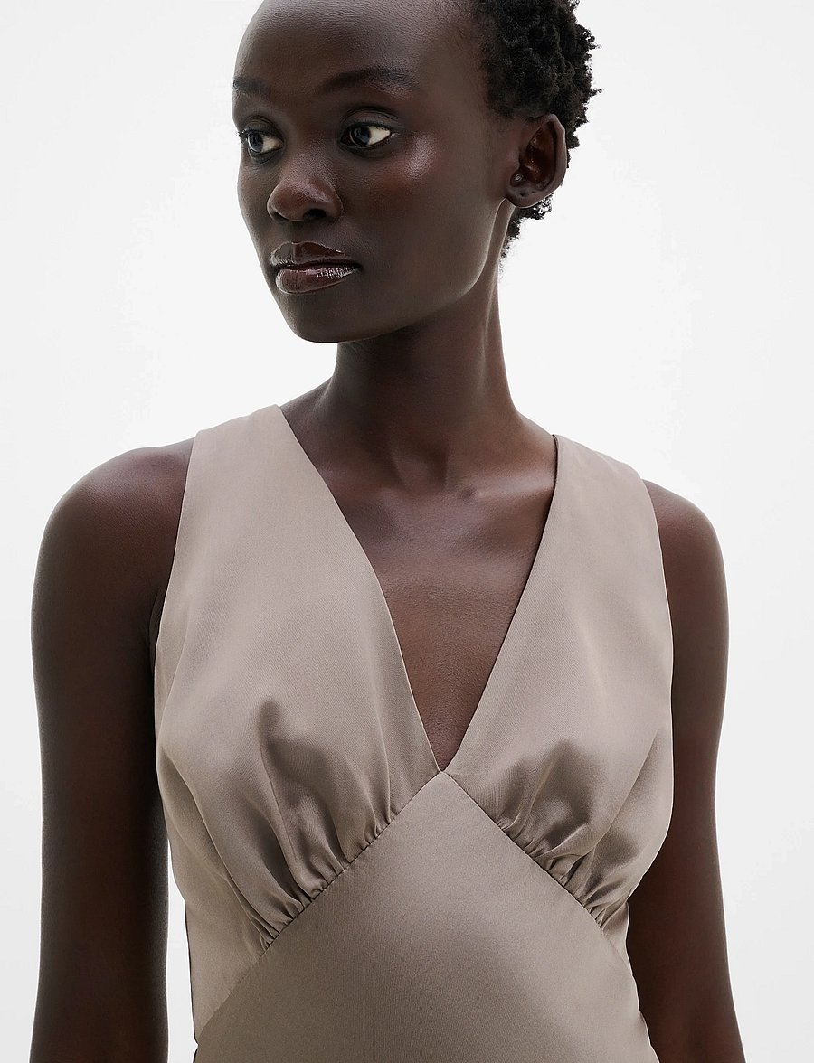 Malina - Thelma Open Back Satin Maxi Dress - maxi dresses - graphite - 5
