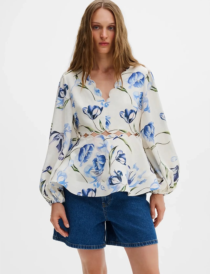 Malina - Maya Scalloped Balloon Sleeve Blouse - langærmede bluser - tulip blue - 0