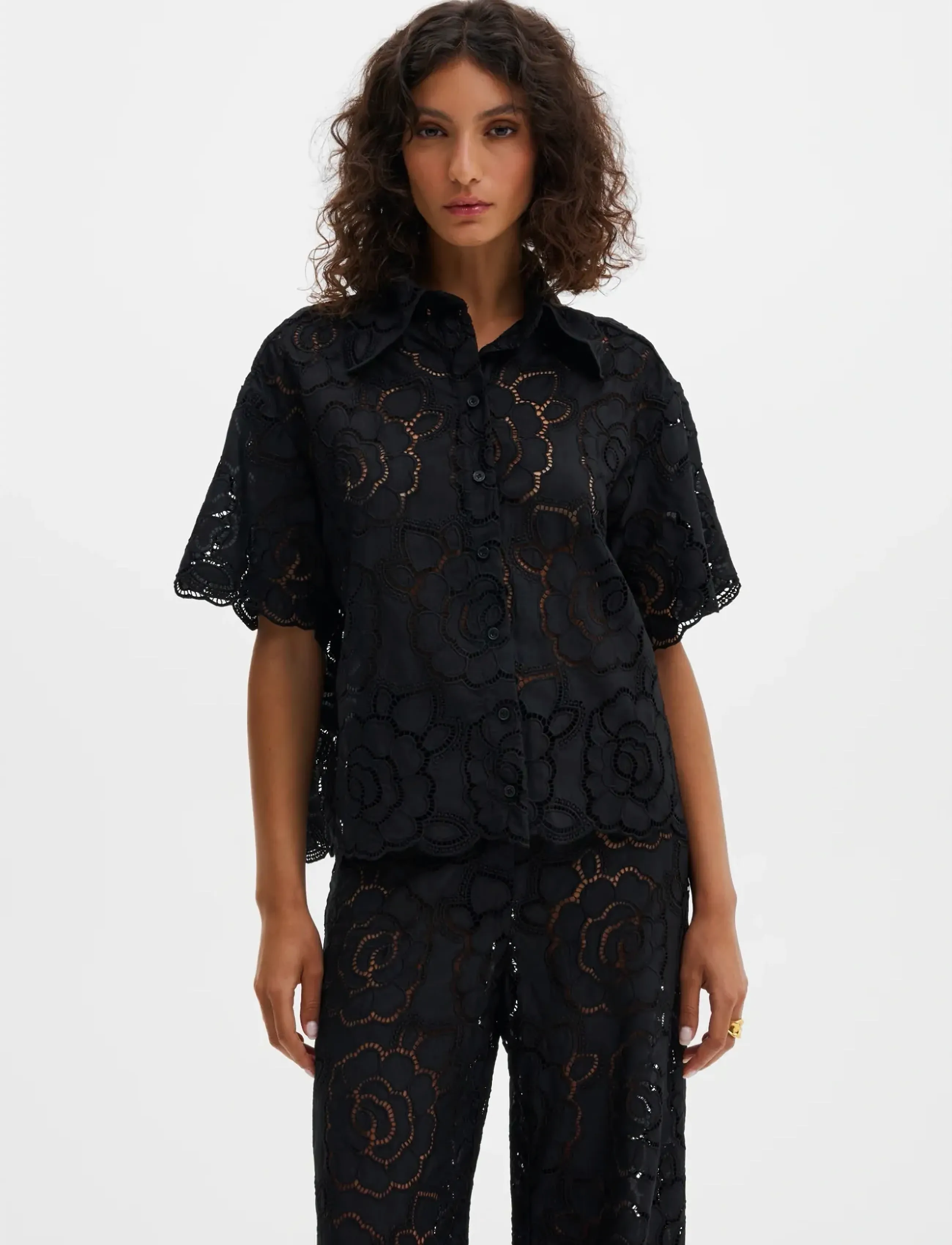 Malina Claudia Short Sleeve Lace Shirt, 40, Black, Skjorter > Kortærmede, Dame