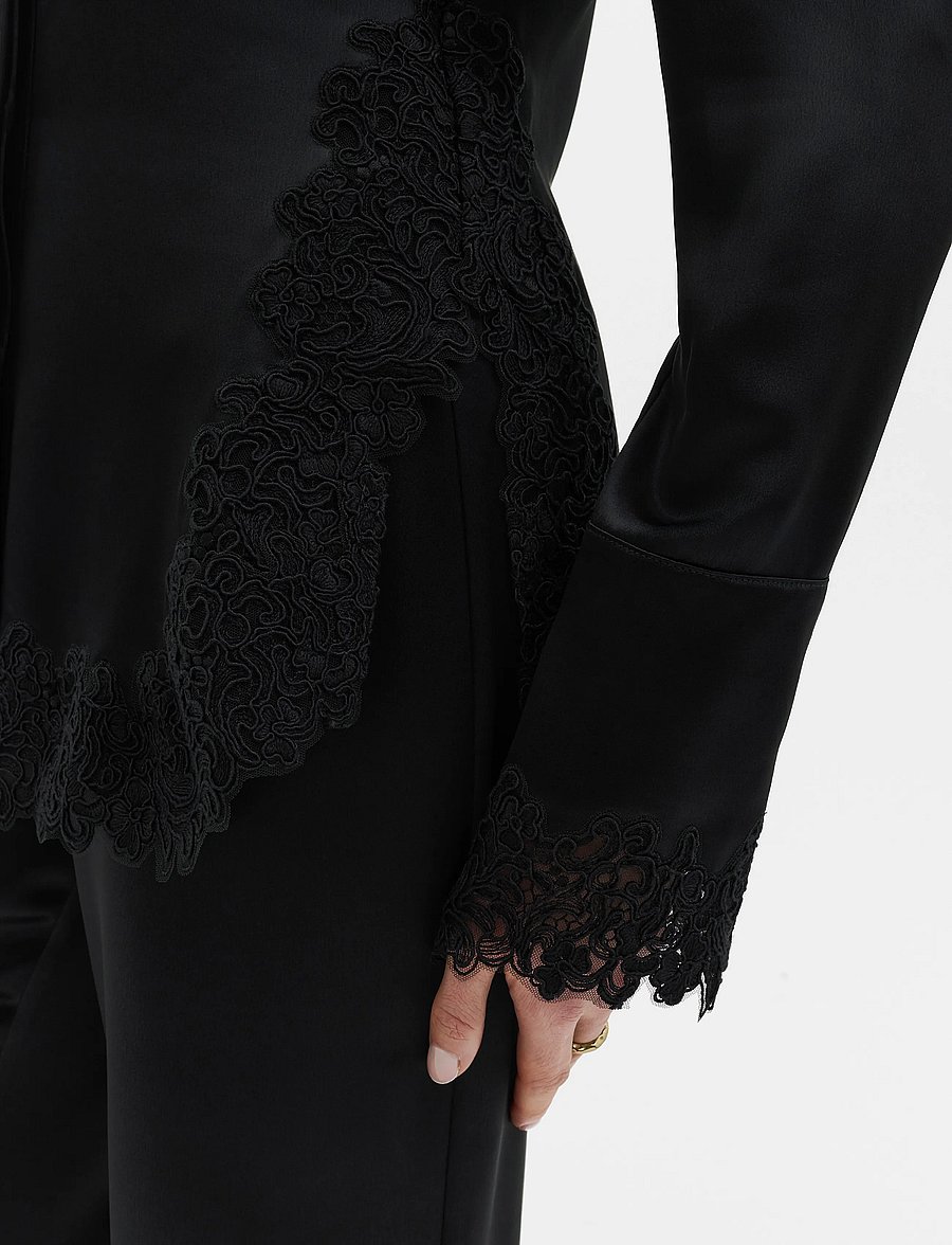 Malina - Malou Satin Lace Hem Shirt - långärmade skjortor - black - 3