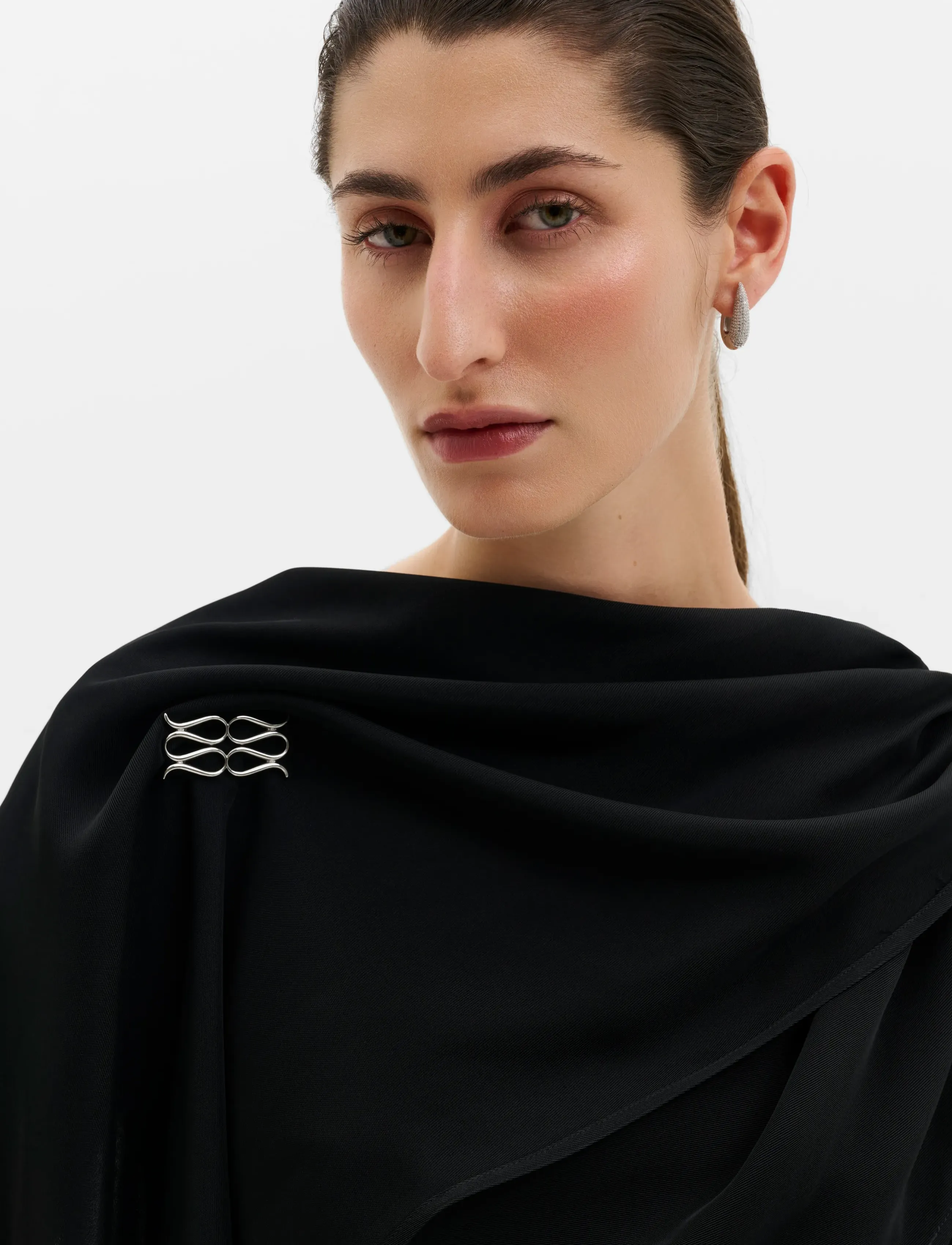 Malina - Melandy Draped Cape Blouse - langærmede bluser - black - 4