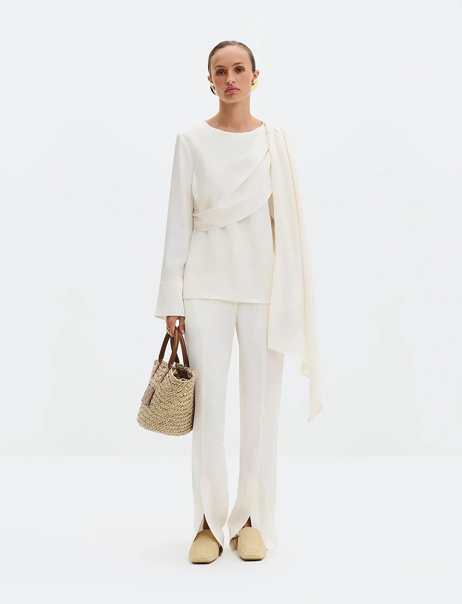 Malina - Melandy Draped Cape Blouse - langærmede bluser - vanilla - 4