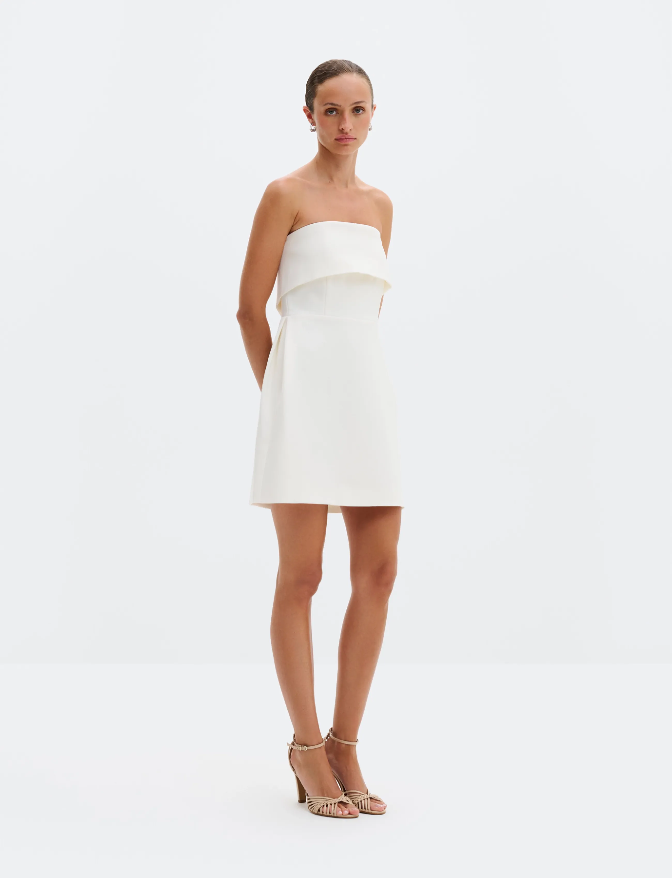 Malina Tulia Sleeveless Marked Waist Mini Dress, Stropløs Minikjole, Cream, Str: 36