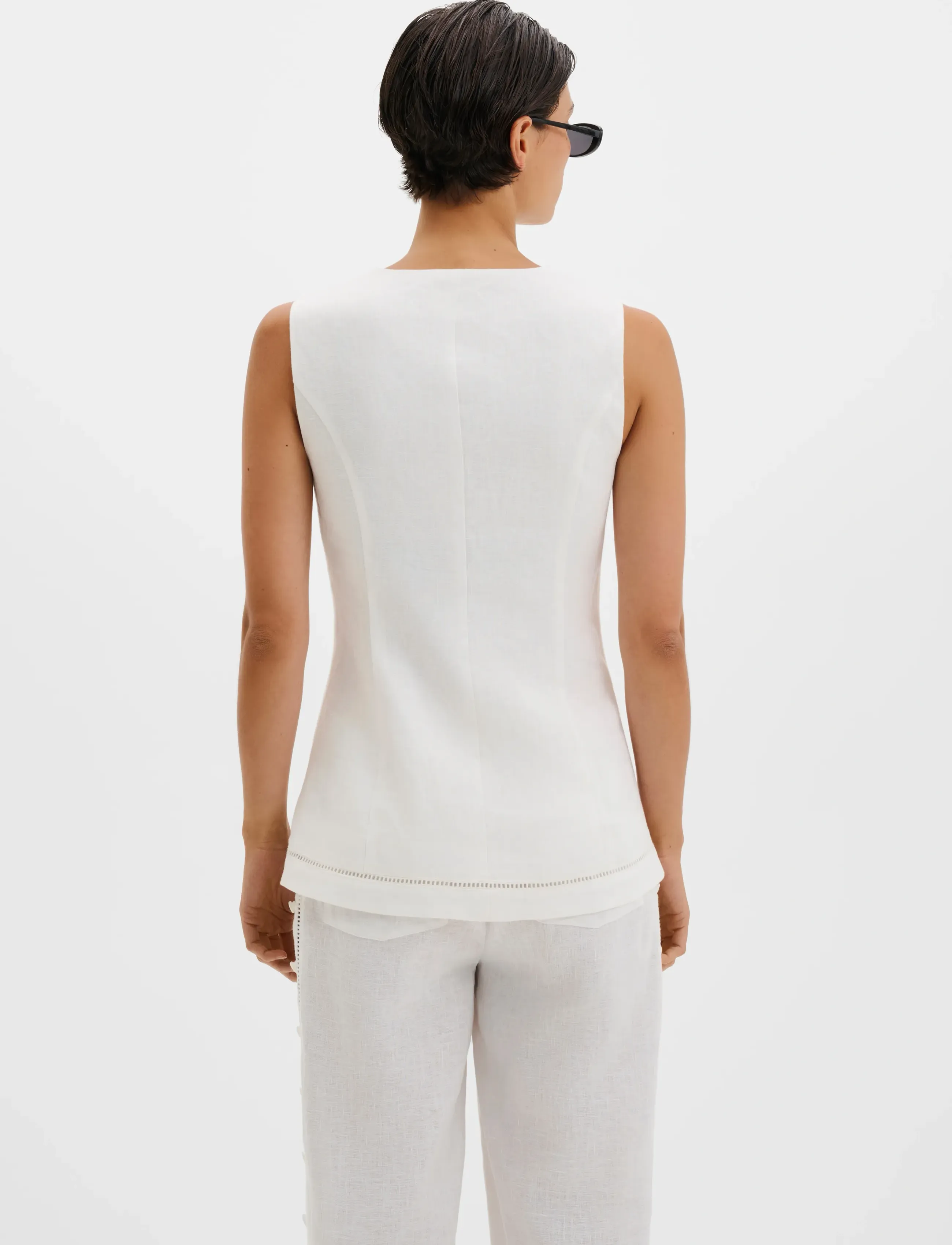Malina - Arwen Button Detailed Vest - hauts sans manches - white - 3