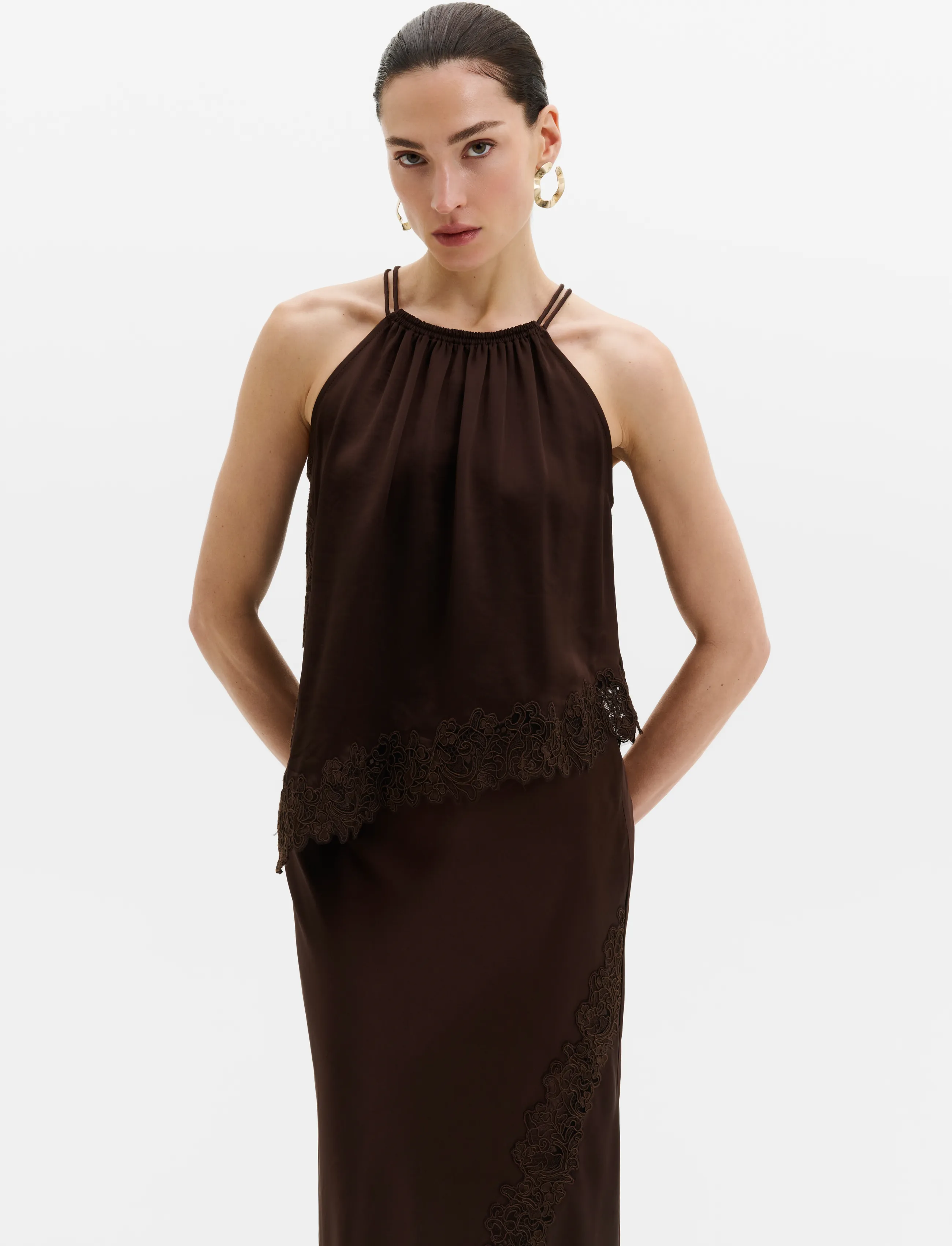 Malina Madina Asymmetric Lace Hem Top, 42, T-shirts & Oberteile, Braun - Sleeveless, Frauen