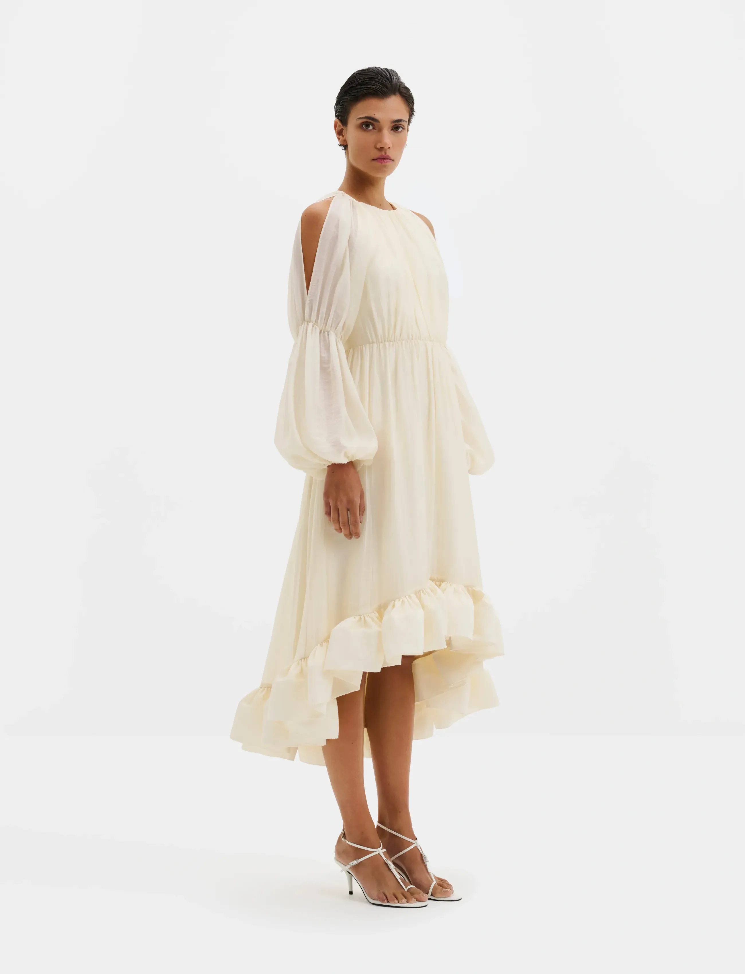 Malina Leontine Pouf Sleeve Ruffled Midi Dress, 40, Cream, Kjoler > Knælange Og Midi, Dame