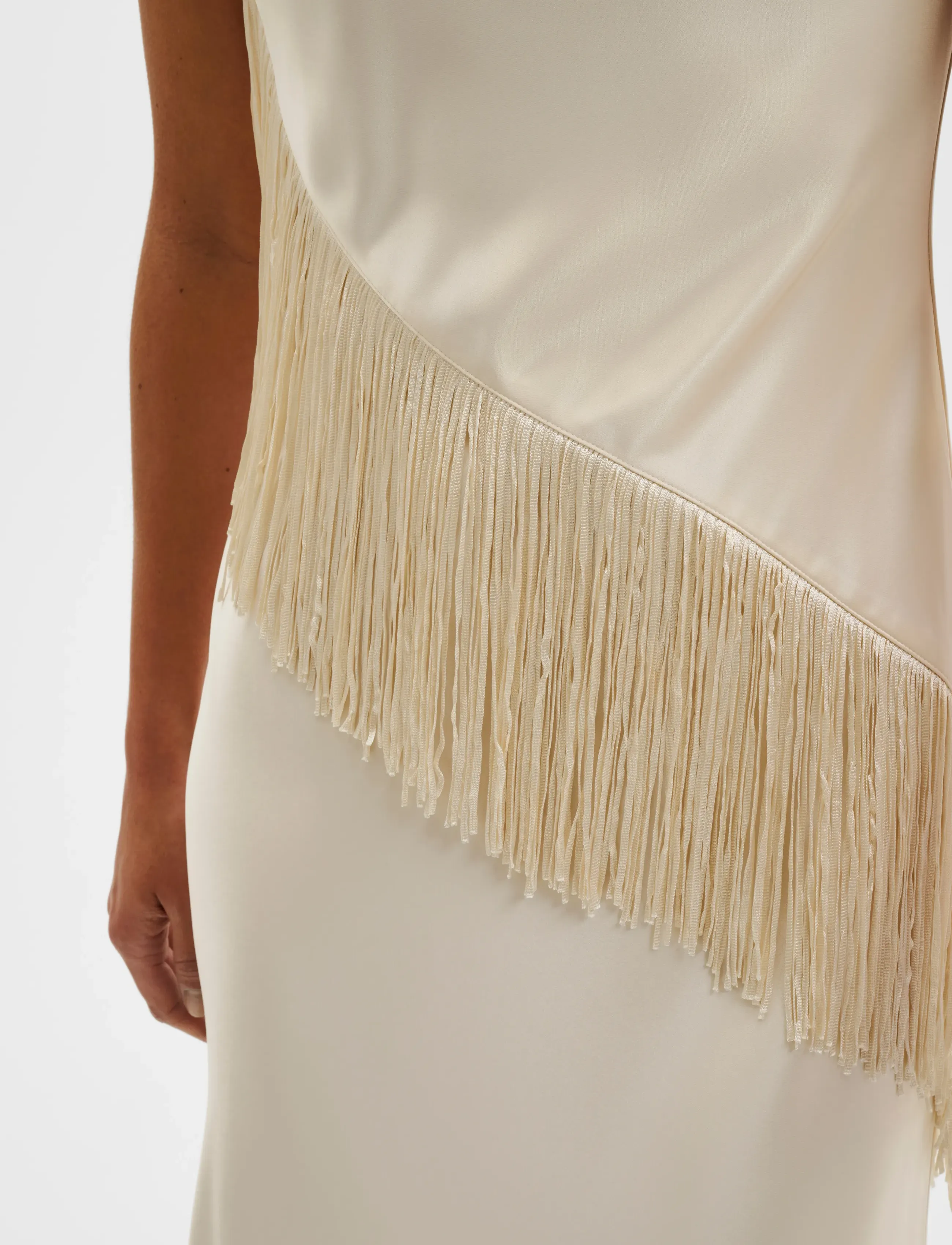 Malina - Lovis Fringe Detailed Midi Dress - robes midi - pearl - 3
