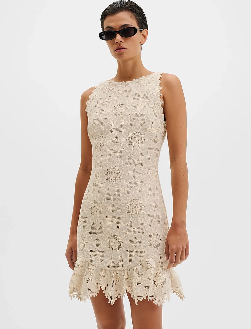Malina - Miranda Ruffled Guipure Lace Mini Dress - spetsklänningar - sand - 2