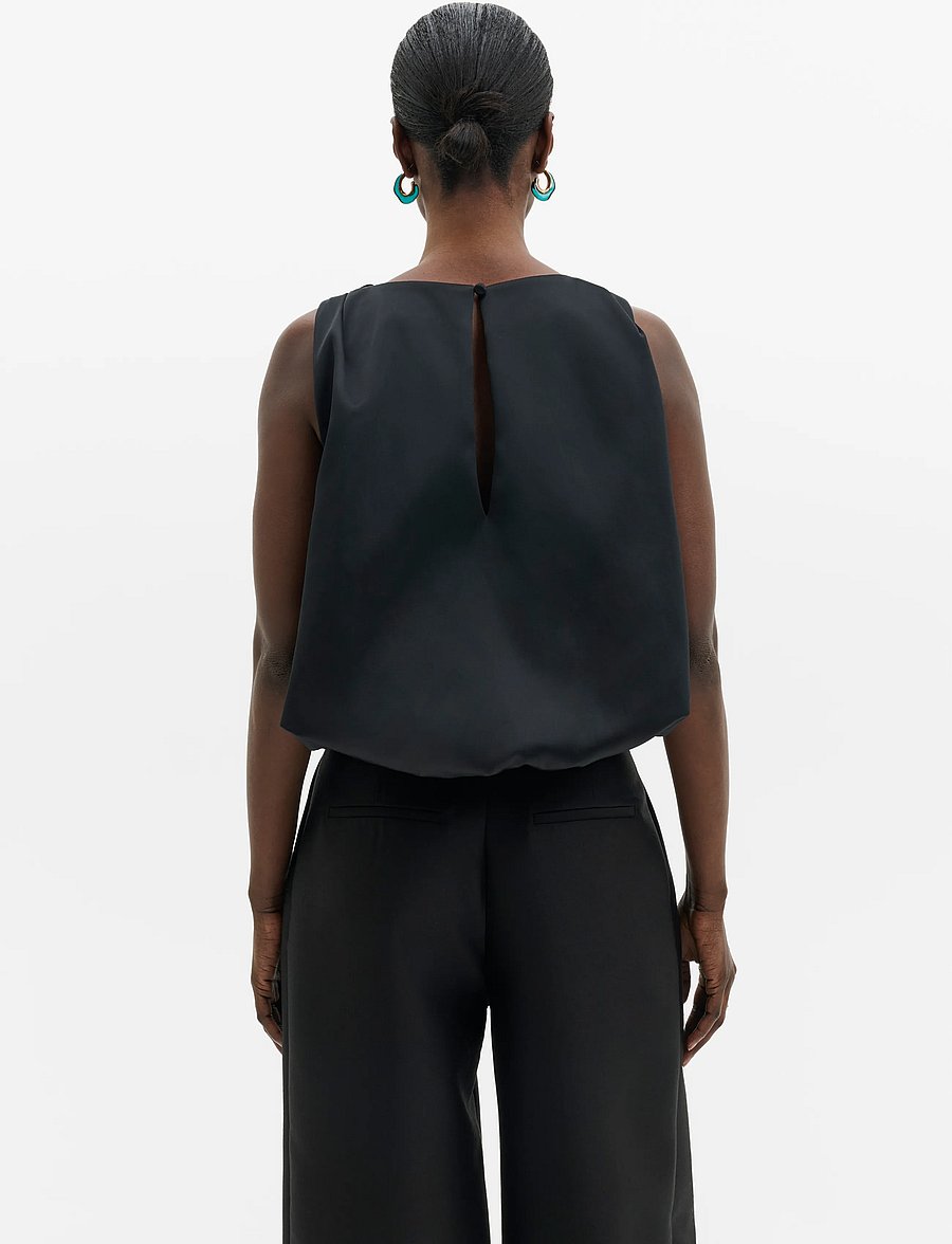 Malina - Valentina Knotted Shoulder Satin Top - Ärmellose blusen - black - 2