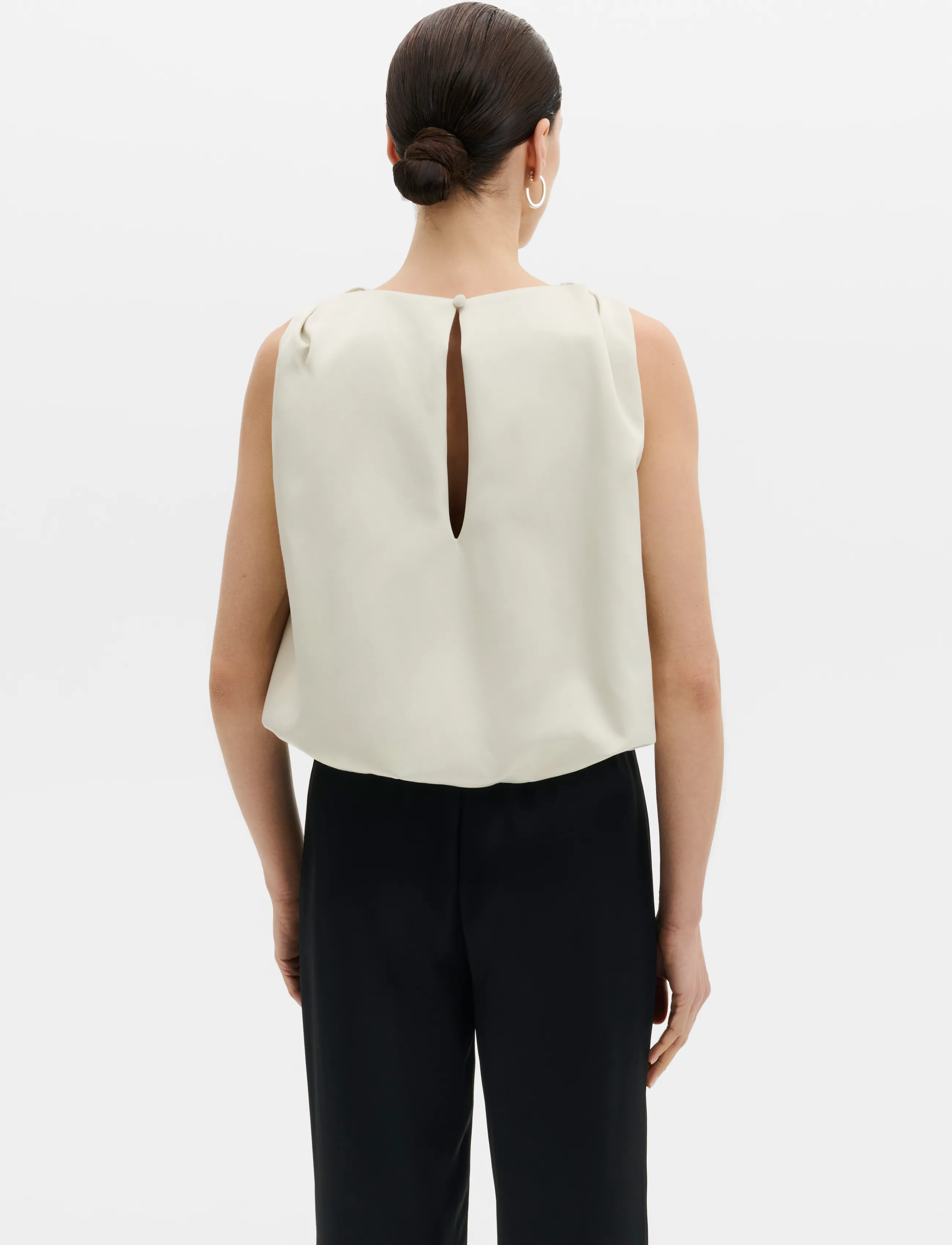 Malina - Valentina Knotted Shoulder Satin Top - pearl - 3