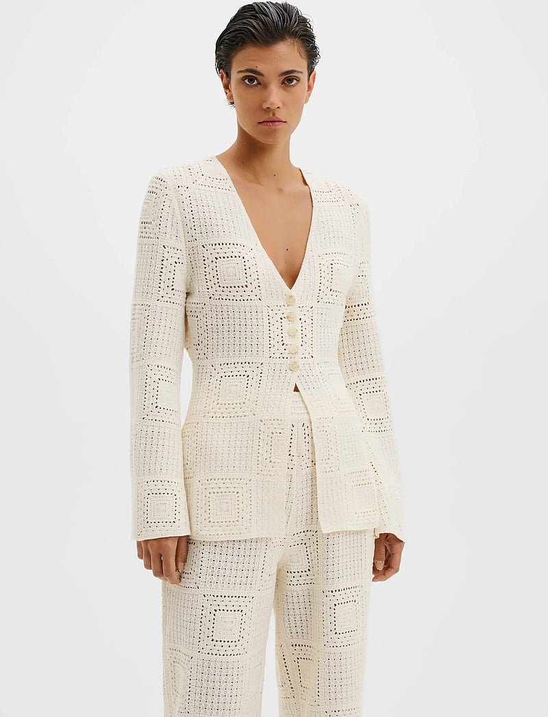 Malina - Mirella Fitted Crochet Cardigan - koftor - vanilla - 4