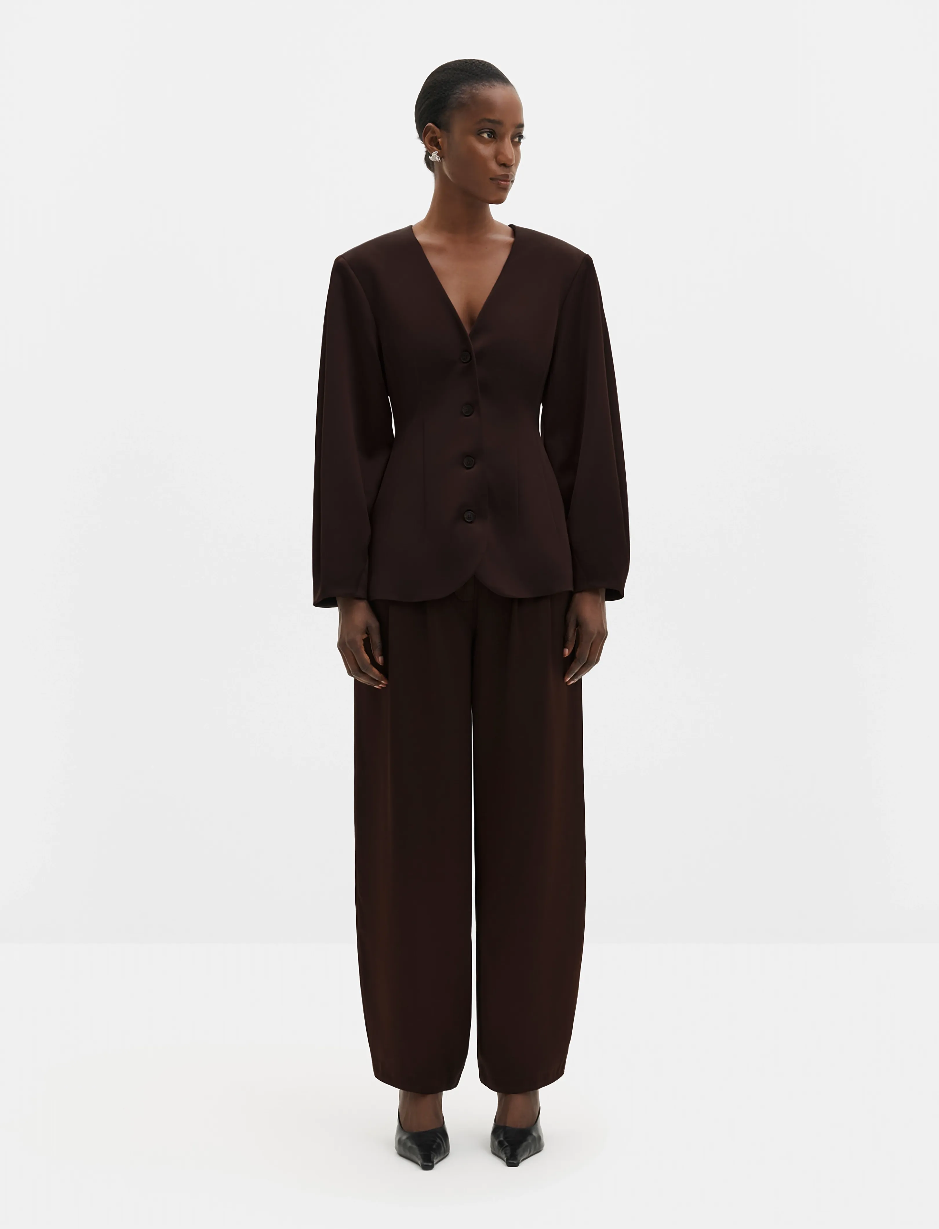 Malina - Emelia Barrel Sleeve Satin Blazer - Üherealised pintsakud - dark brown - 3