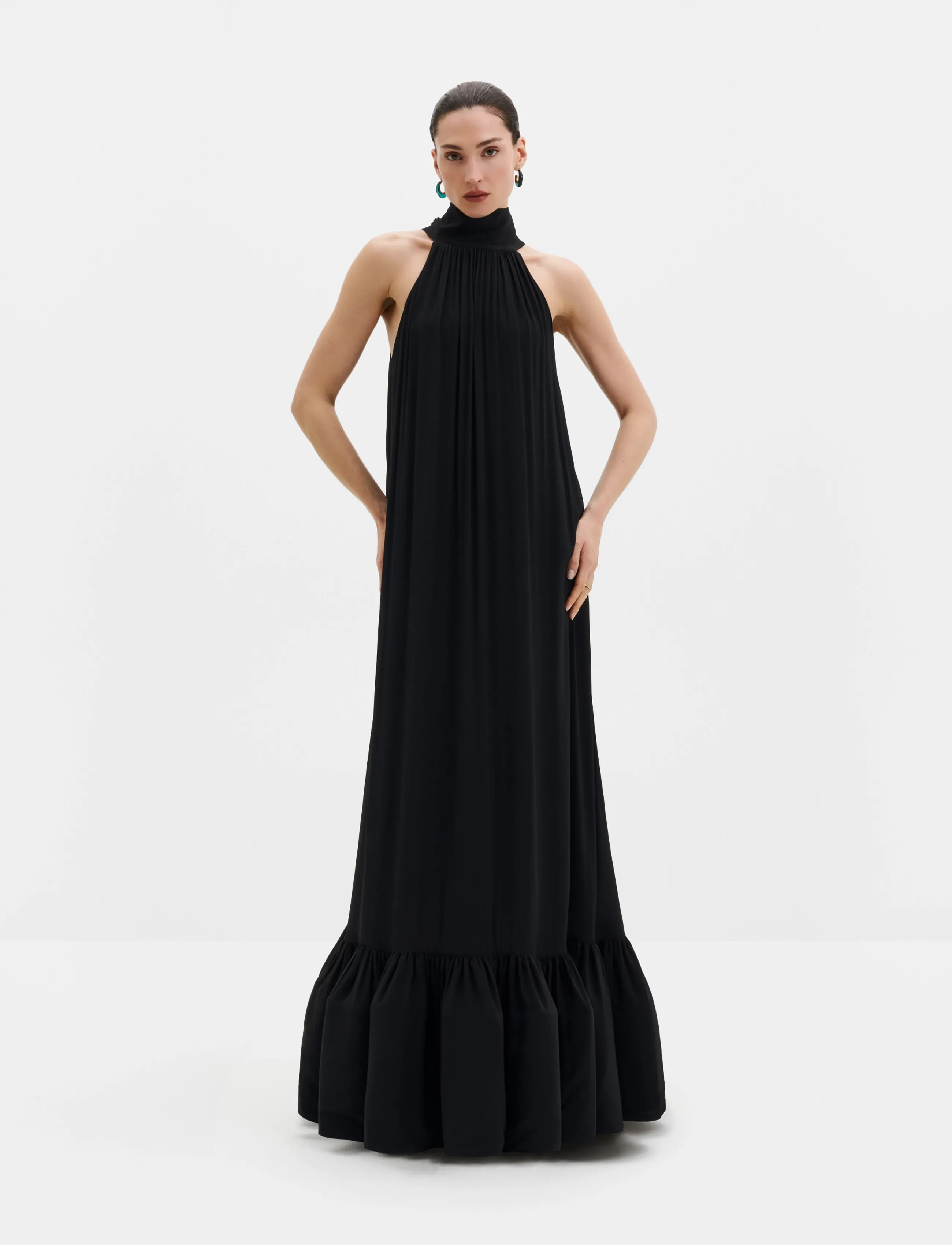 Malina Lykke Halterneck Ruffled Maxi Dress - Kläder - BLACK / black