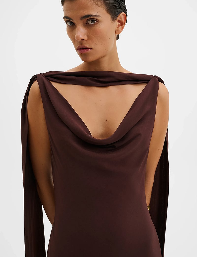 Malina - Vida Cowl Neck Scarf Maxi Dress - maxi kjoler - espresso - 3