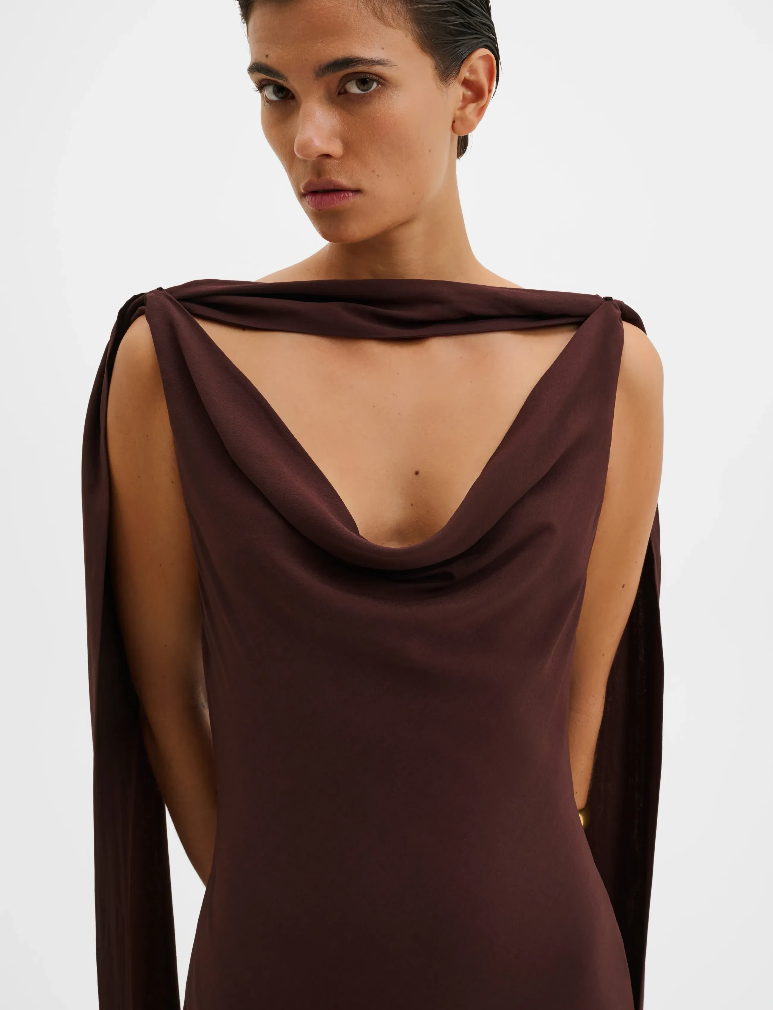 Malina - Vida Cowl Neck Scarf Maxi Dress - maksikleidid - espresso - 3