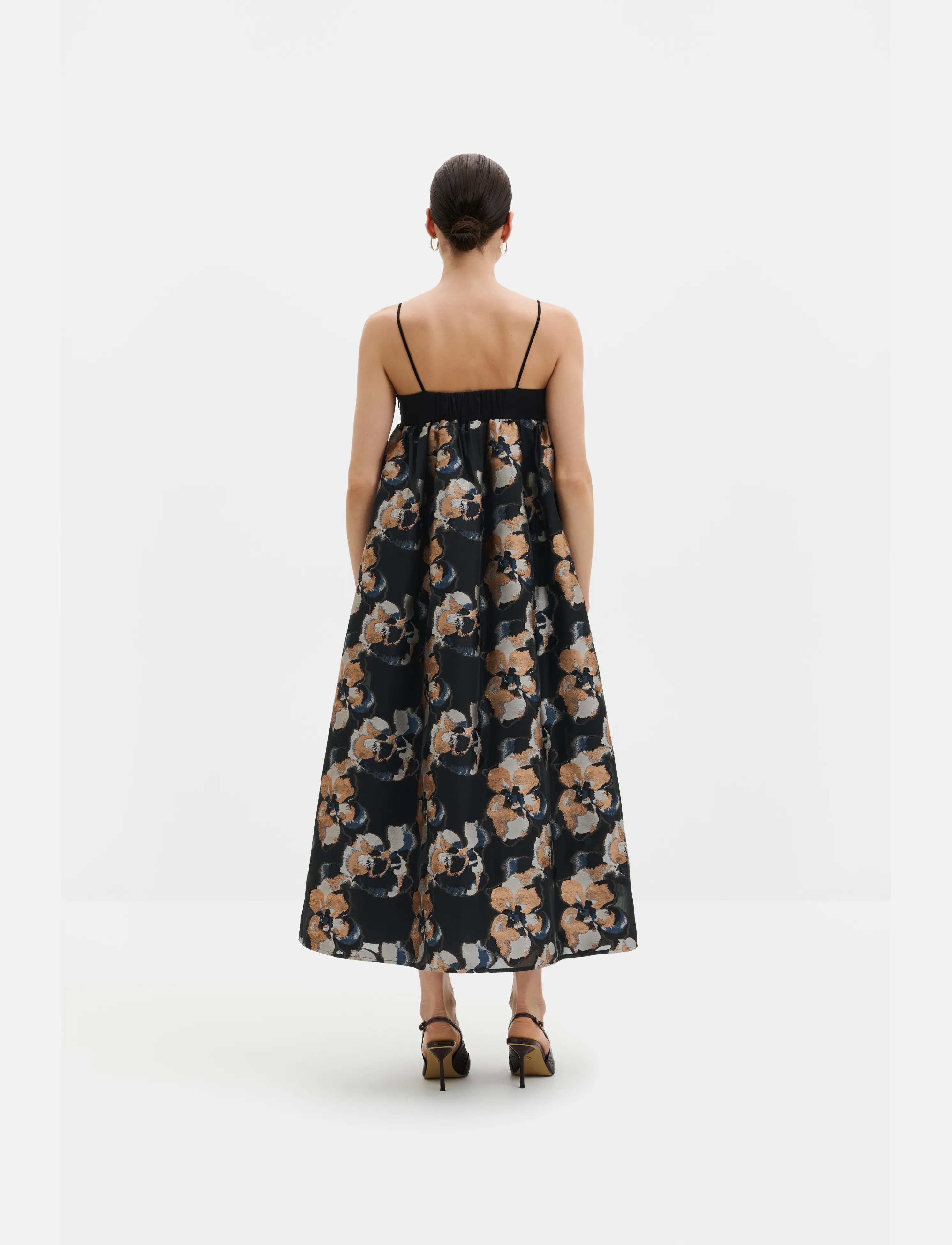 Malina - Vivi Voluminous Skirt Midi dress - cocktailklänningar - dark blooms - 2