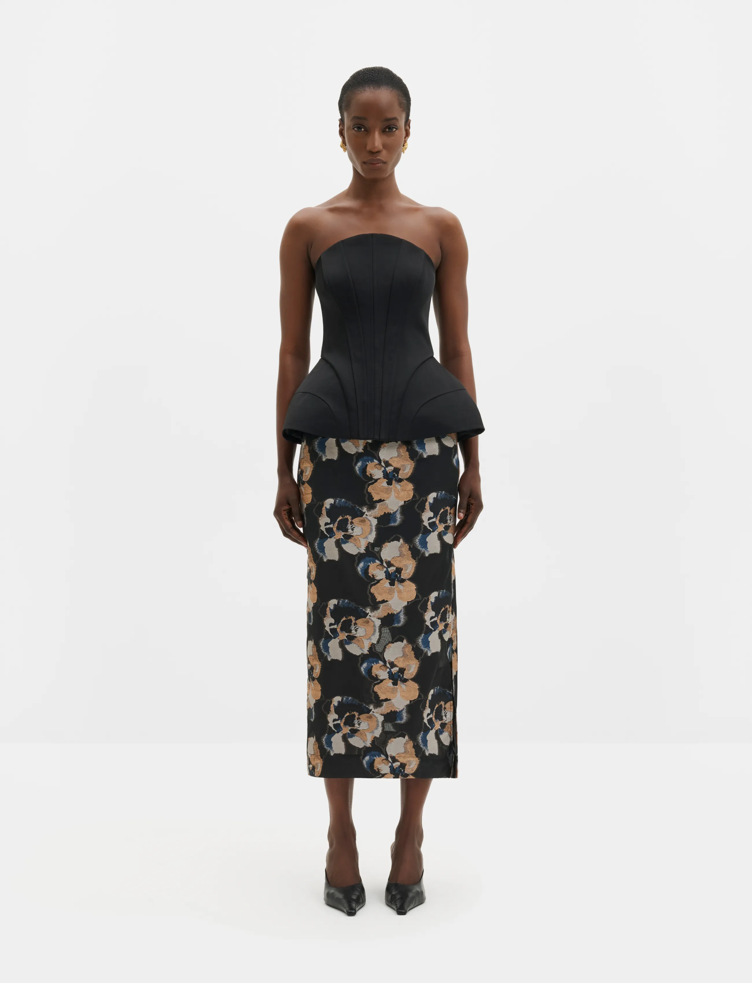 Malina - Bellina Sculpted Corset Top - crop tops - black - 4