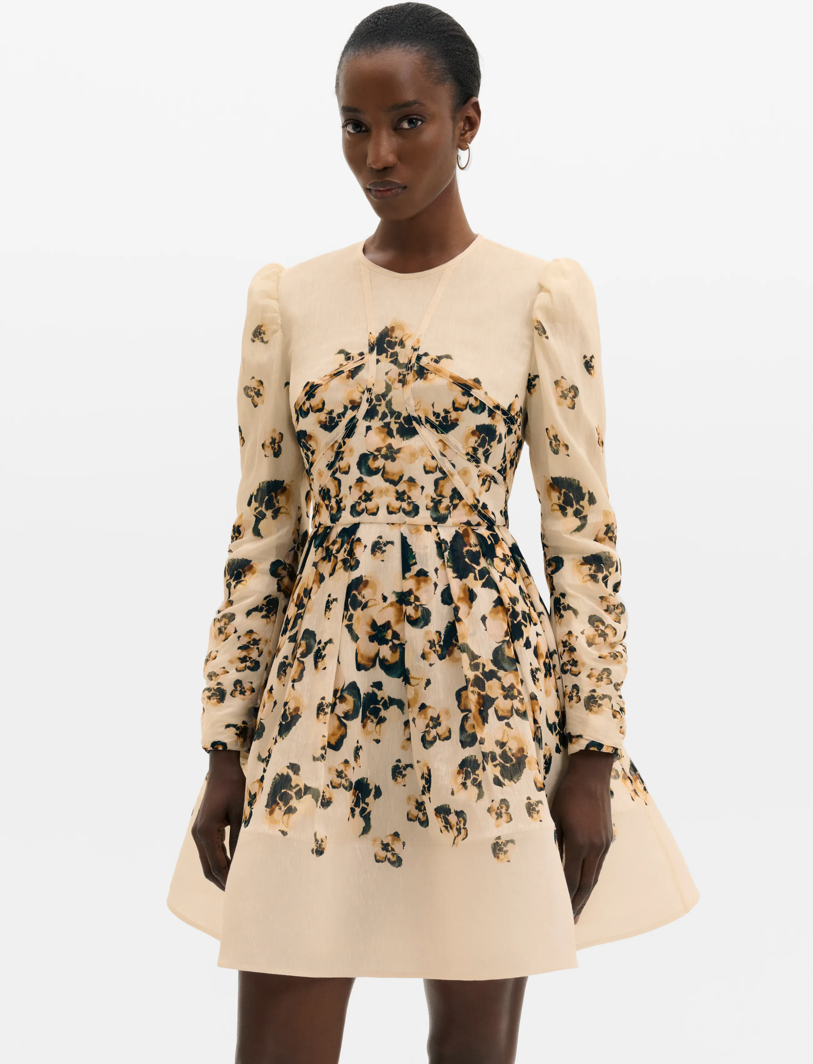 Malina Leoni Silk Blend Mini Dress - Kläder - BLOOMS / cream