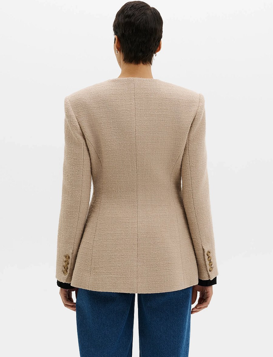 Malina - Carol Fitted Boucle Blazer - enkelknäppta kavajer - champagne - 2