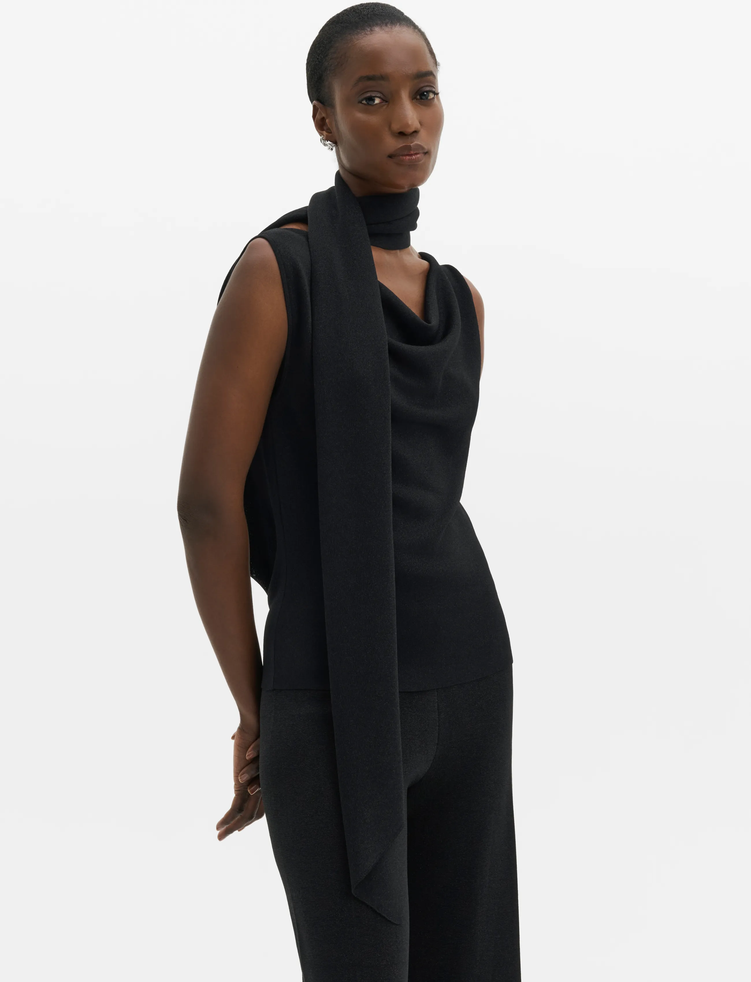 Malina - Donia Cowl Neck Scarf Detailed Top - linnen - black - 3