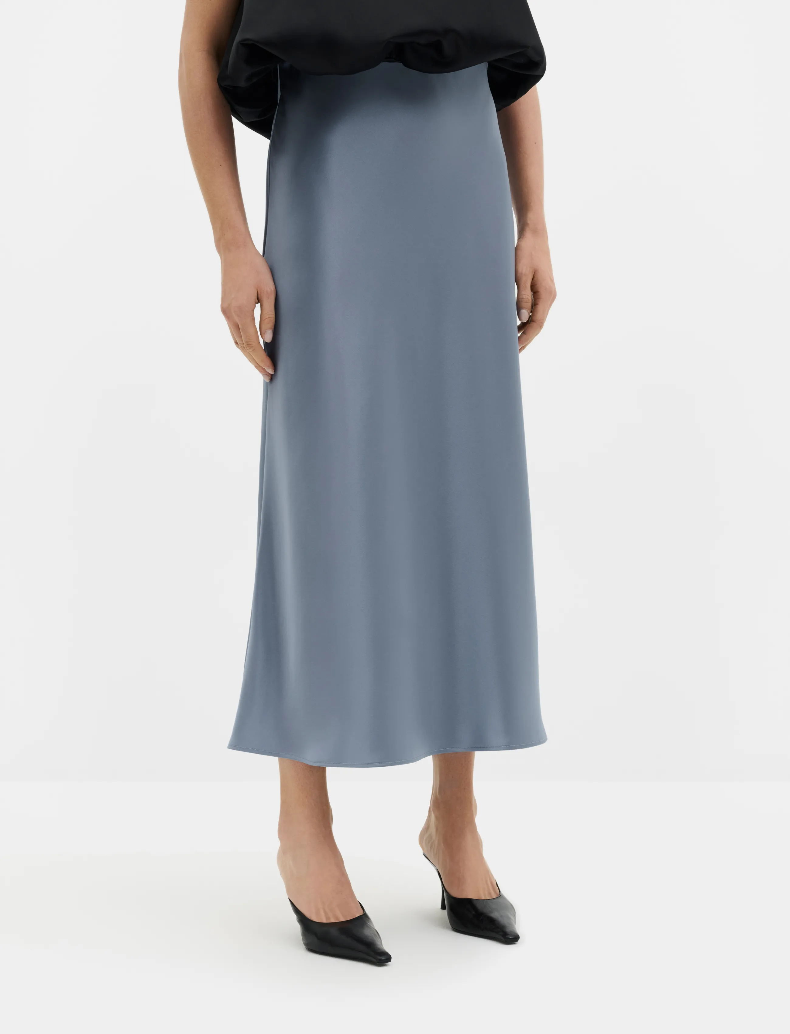 Malina Aubree Satin Midi Skirt, 38, Blue, Nederdele > Knælange Og Midi Nederdele, Dame