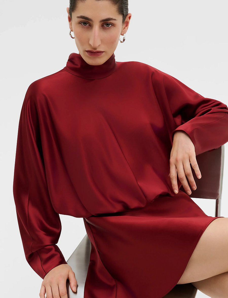 Malina - Vilja Satin Blouson Mini Dress - kurze kleider - ruby - 4