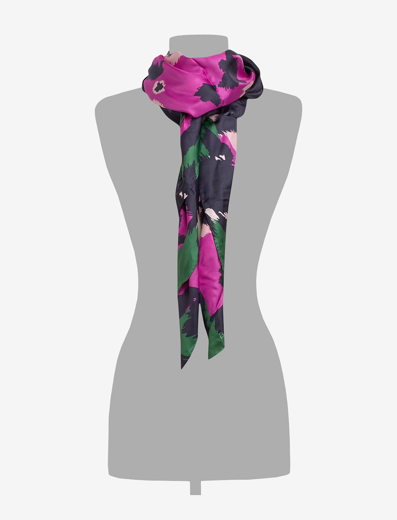 By Malina - Jacky scarf - shadow garden - 1
