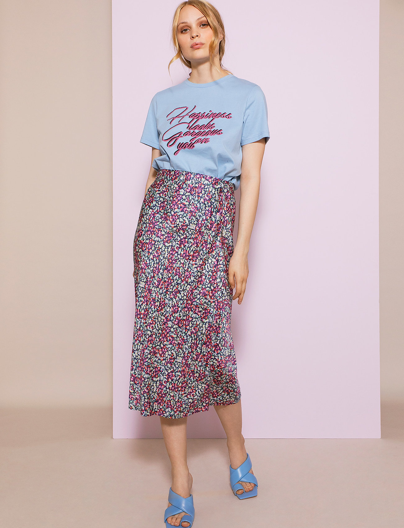 By Malina - Happiness tee - light blue - 4