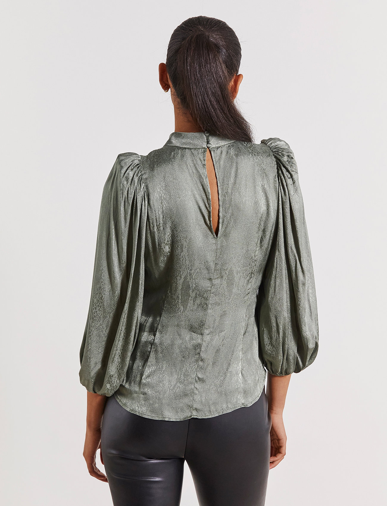 By Malina - Azalea blouse - olive - 3