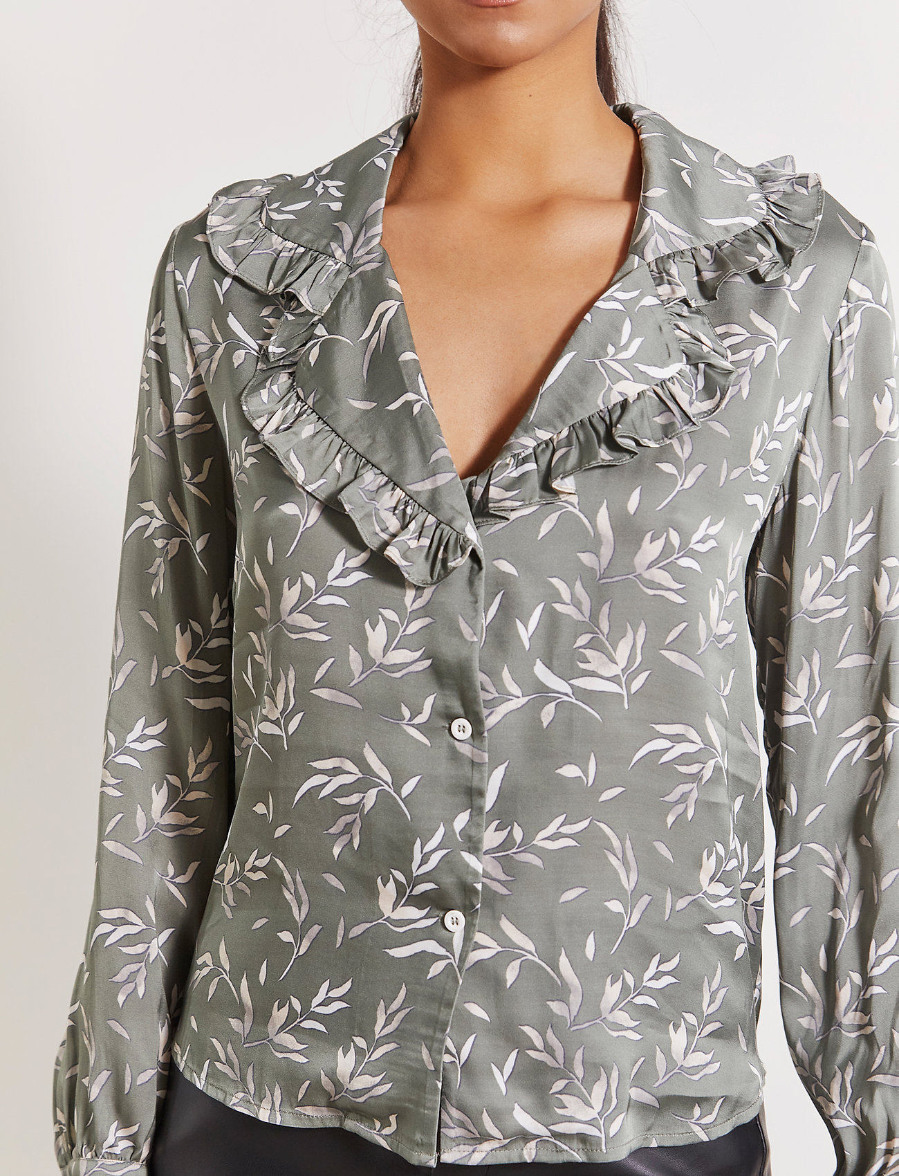By Malina - Abbi blouse - olive leaf - 4