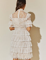 By Malina - Liona dress - cocktailkjoler - white - 3