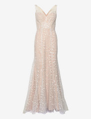 Noomi gown - CHAMPAGNE