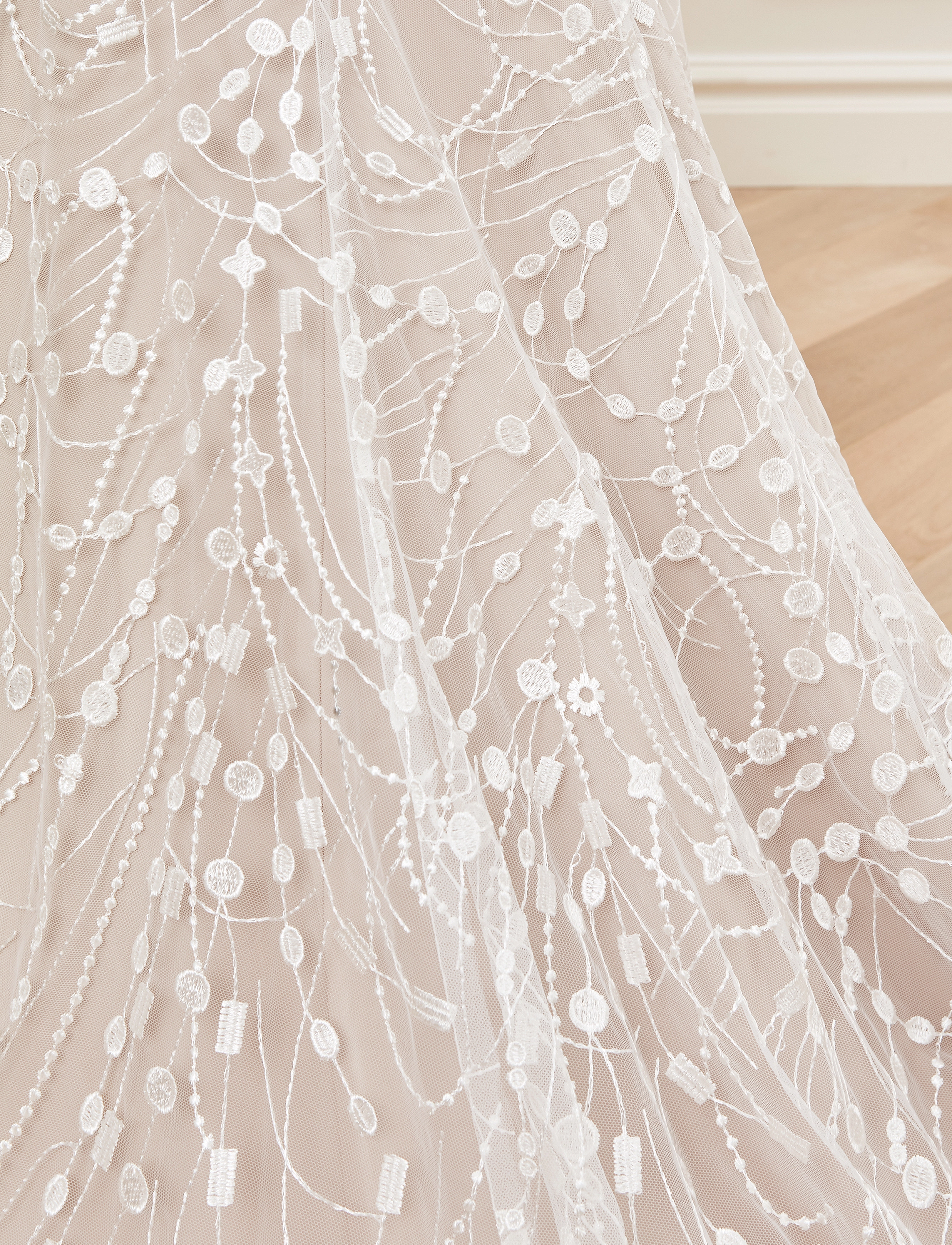 Malina - Noomi gown - champagne - 4