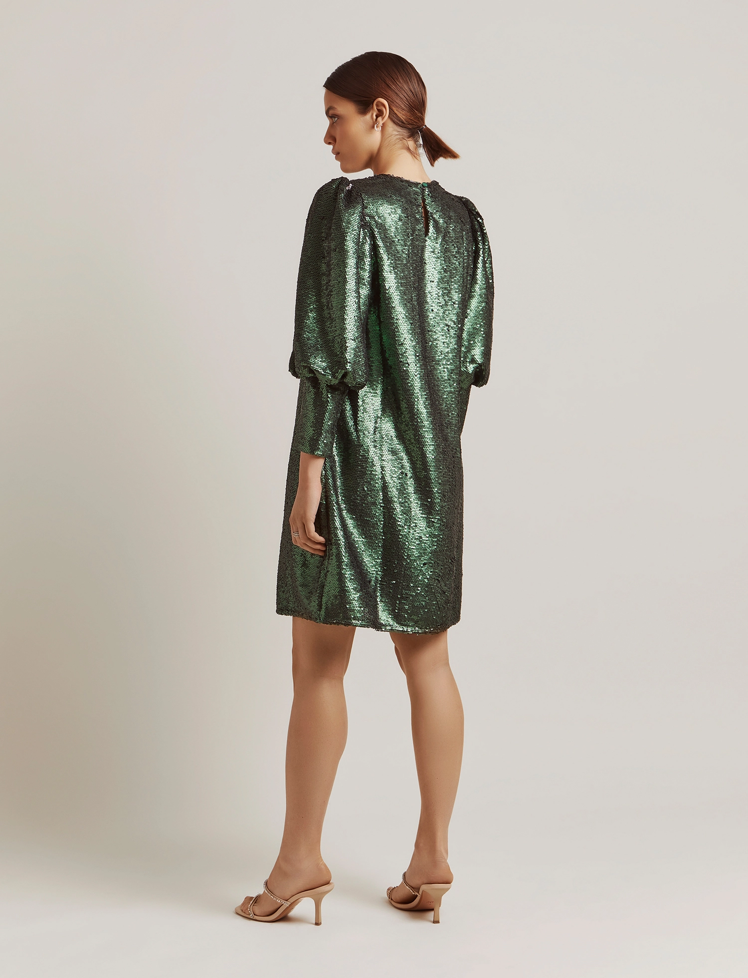 Malina - Rubina dress - pailletkjoler - verde - 4
