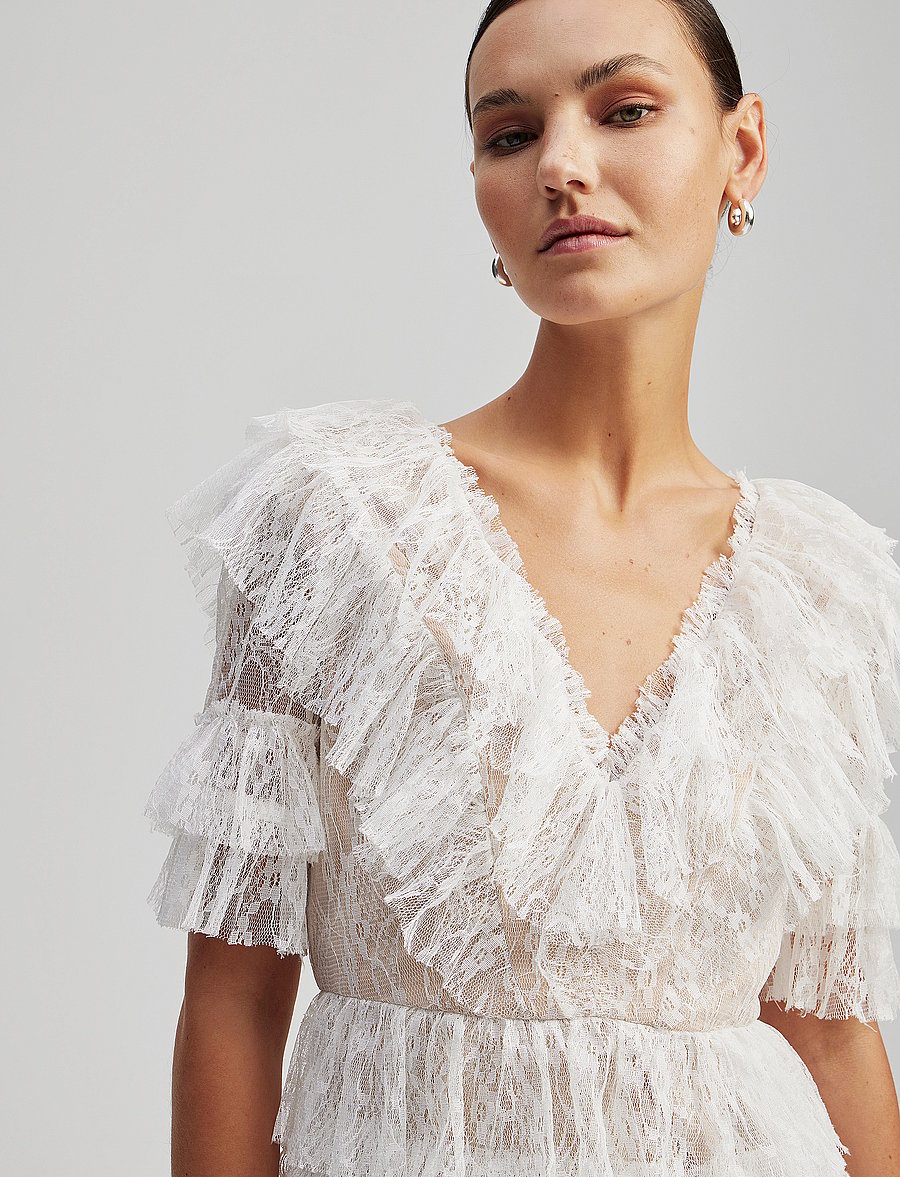 Malina - Sky v-neck frill mini lace dress - konfirmationstøj - white - 4