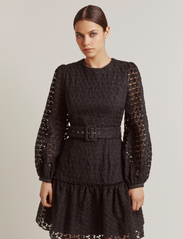 Malina - Francine dress - odzież imprezowa w cenach outletowych - black - 4