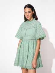 Malina - Claire mini lace dress - festkläder till outletpriser - seafoam - 3