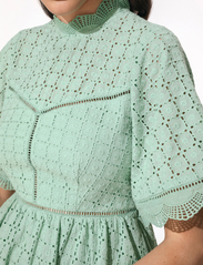 Malina - Claire mini lace dress - festkläder till outletpriser - seafoam - 4