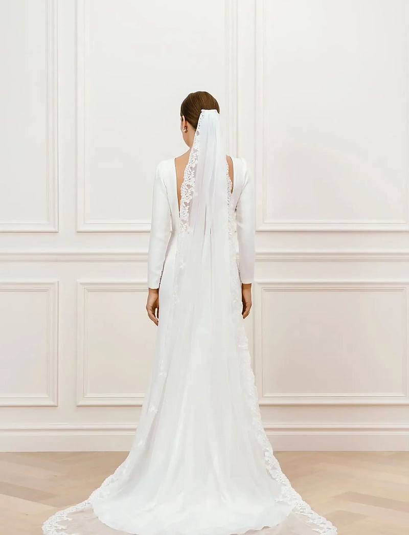 Malina - Elize open back bridal gown - maxi dresses - ivory - 5