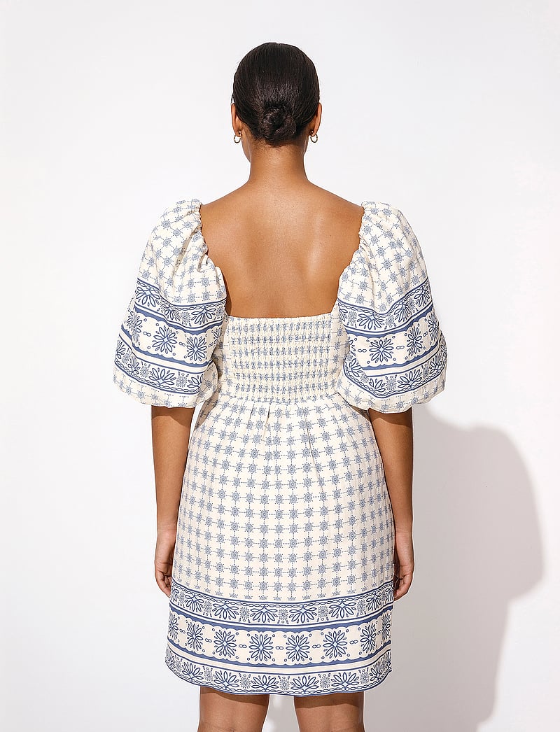 Malina - June Dress - konfirmationstøj - french ditsy blue - 5