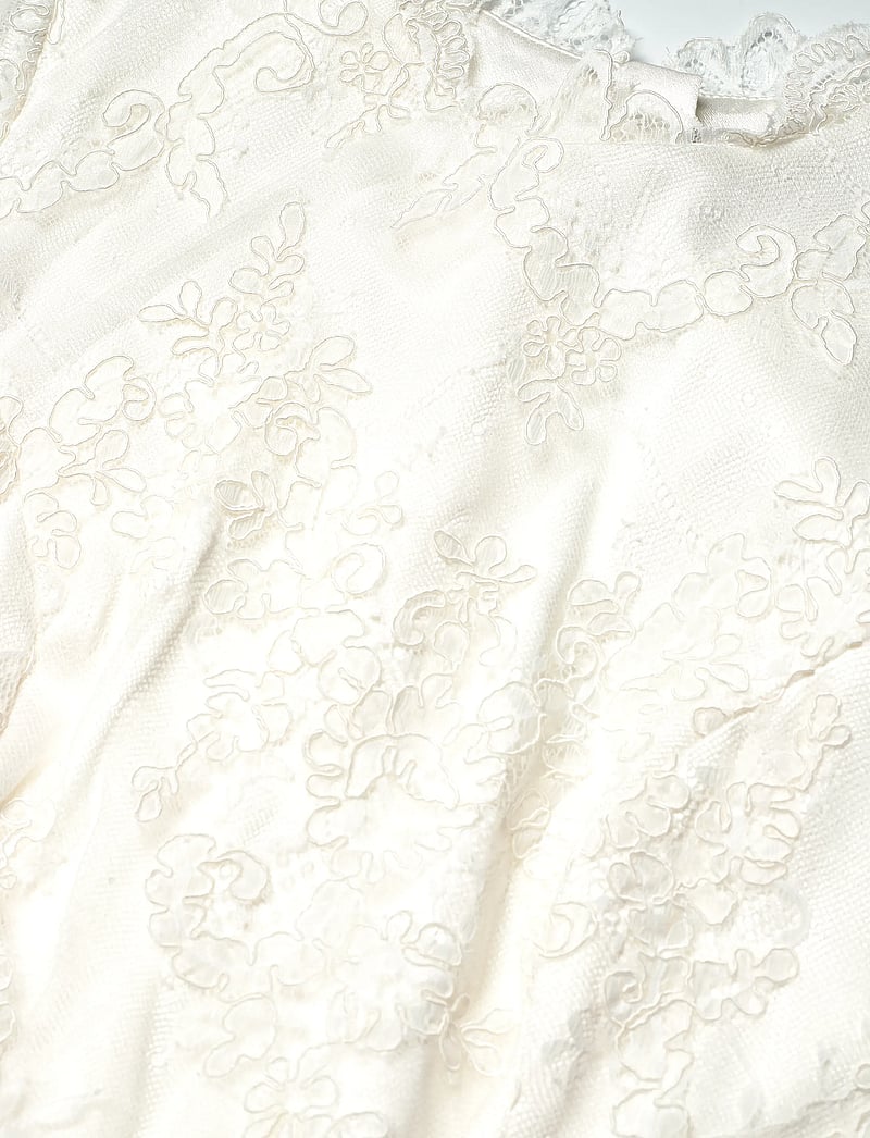 Malina - Mira long sleeved bridal gown - brudekjoler - ivory - 2