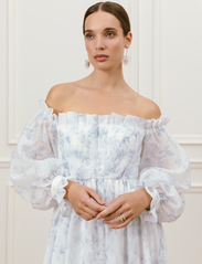 Malina - Amelia off-the-shoulder organza bridal gown - festmode zu outlet-preisen - soft floral ivory - 5