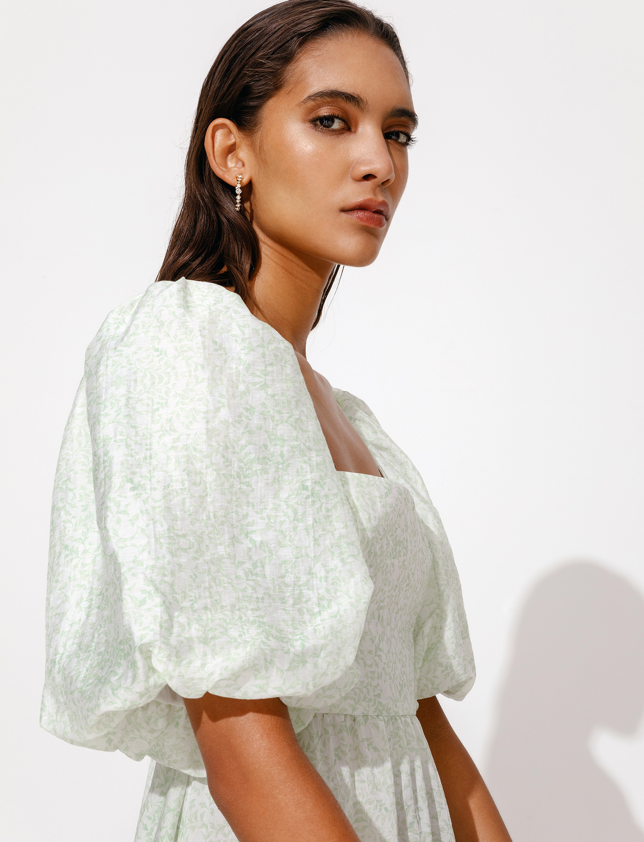 Malina - Amina pouf sleeve frill maxi dress - floral mist mint - 4