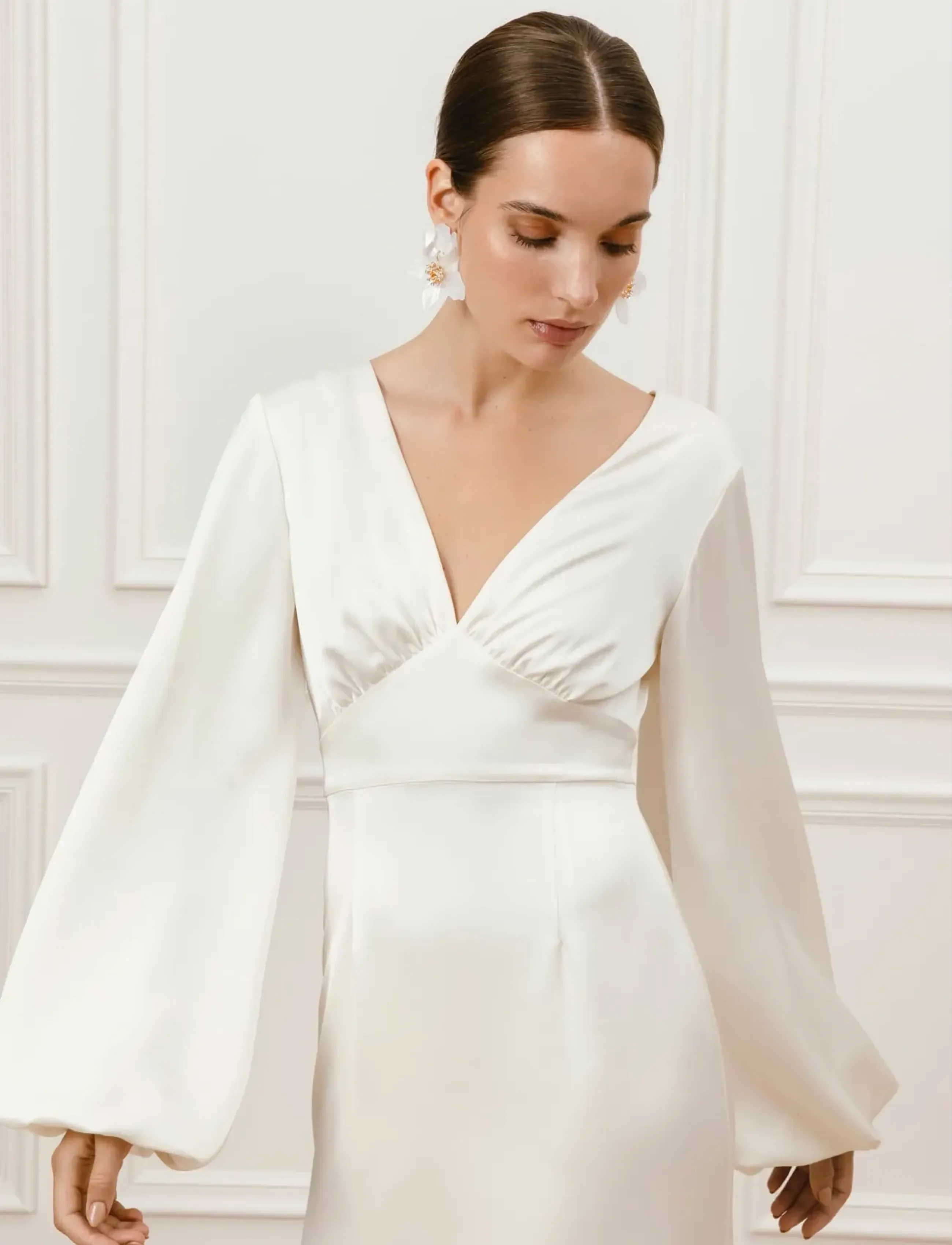 Malina - Addie balloon sleeve v-neck bridal gown - robes de mariée - cream - 4