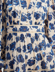 Malina - Ariella printed ruffled mini dress - zomerjurken - poppy - 5